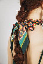 Load image into Gallery viewer, Peacock (Teal Green)