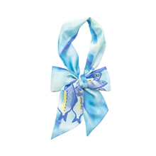 Load image into Gallery viewer, Blue Fin (Blue)
