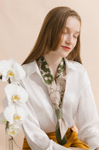 Load image into Gallery viewer, Floral Houndstooth (Green)
